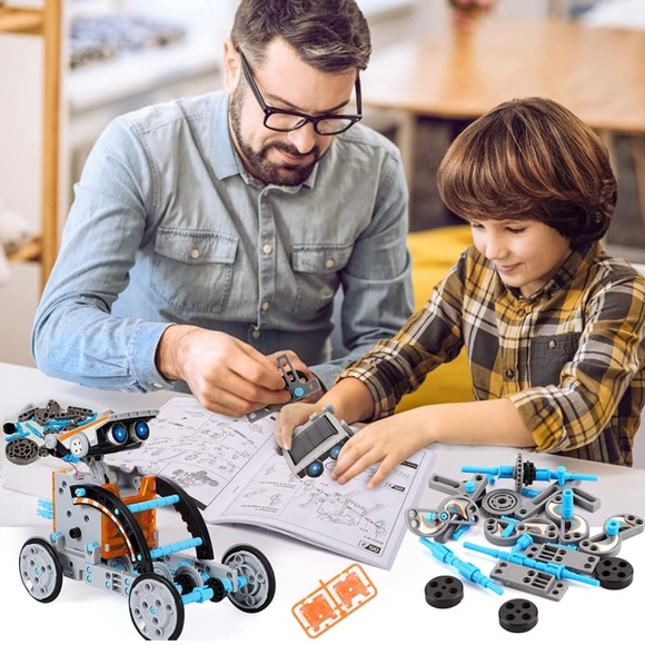 Lucky Doug 12-in-1 STEM Solar Robot Kit. Includes All Pieces Seen In Stock Photo - Picture 7 of 10